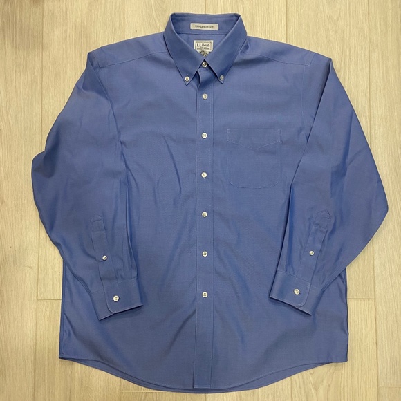 L.L. Bean Wrinkle Resistant Casual Button Up Mens Size 16-32 - Picture 1 of 8